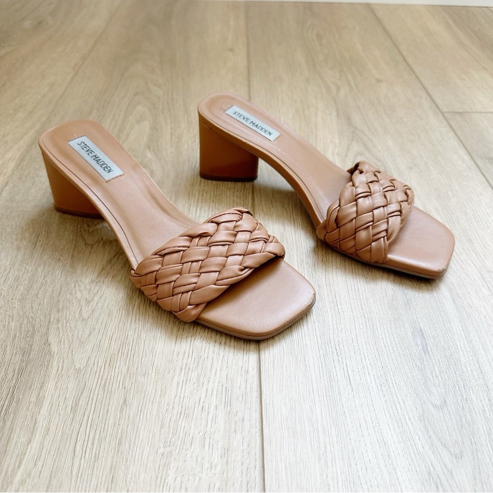 Steve Madden Womens Incentive Braided Block Heel Slide Sandals